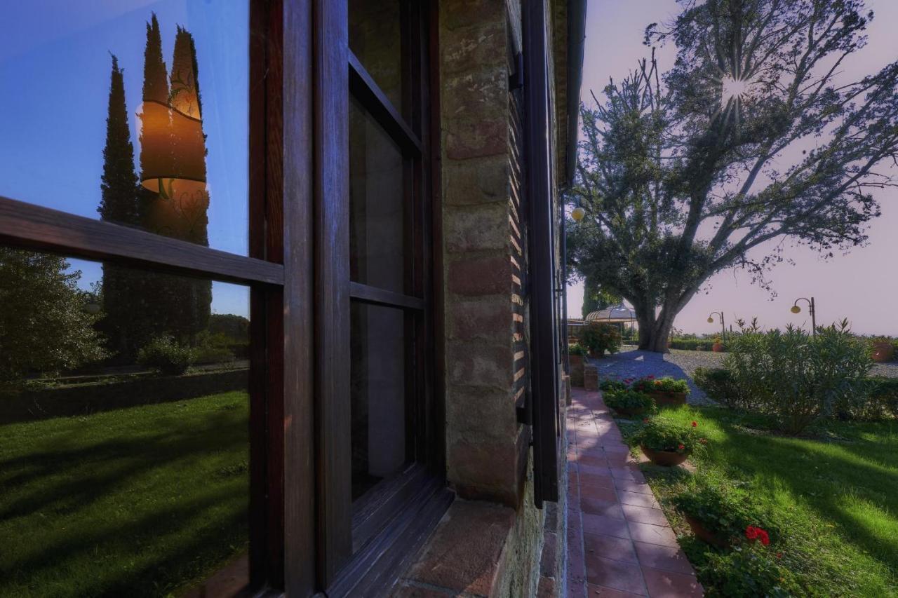 Villa Curina Resort Castelnuovo Berardenga Ngoại thất bức ảnh